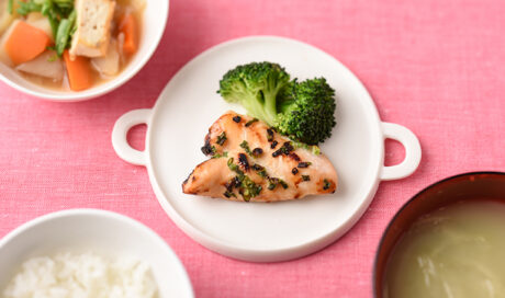 おかわりの声続出！人気おかず 
お肉編8選