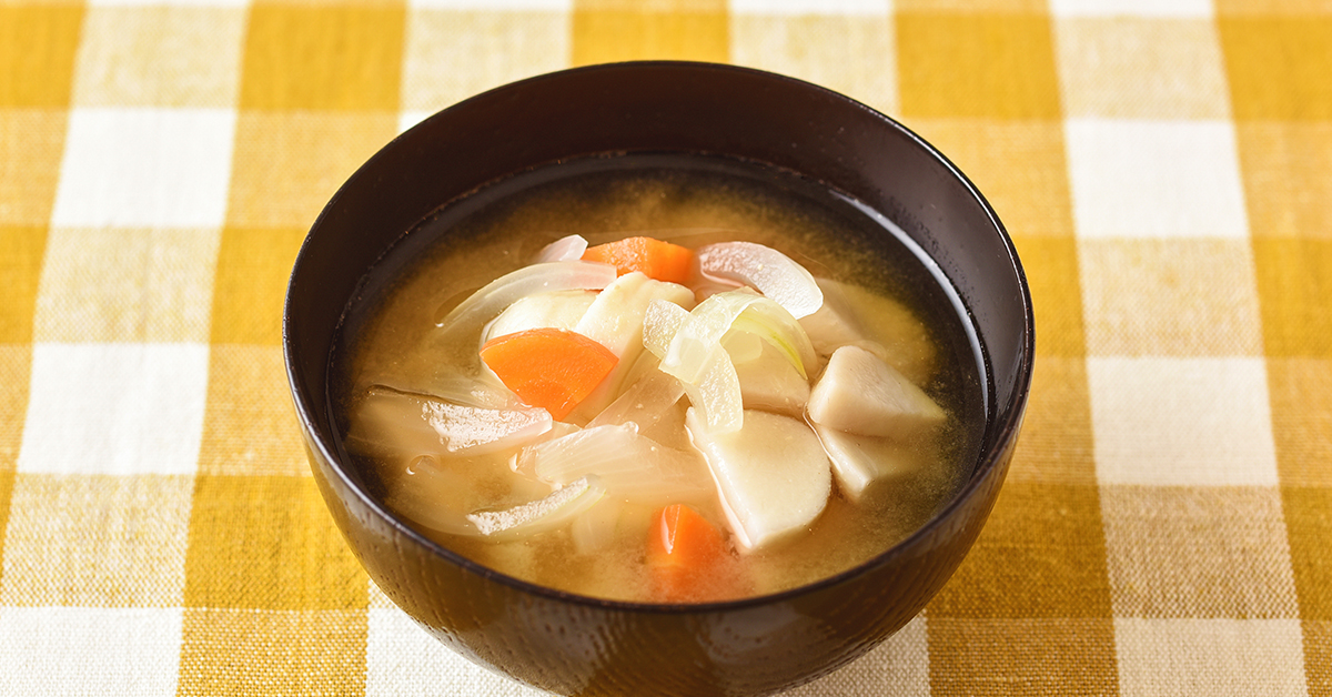 里いもとたまねぎのみそ汁 Hapiku ハピク 食育