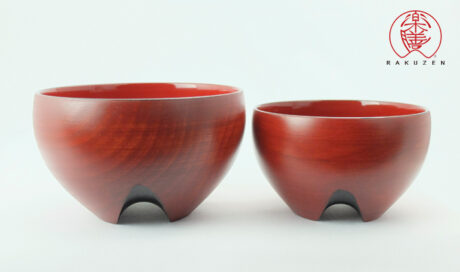 機能的で美しい、これまでにない食器 
少ない力でしっ...