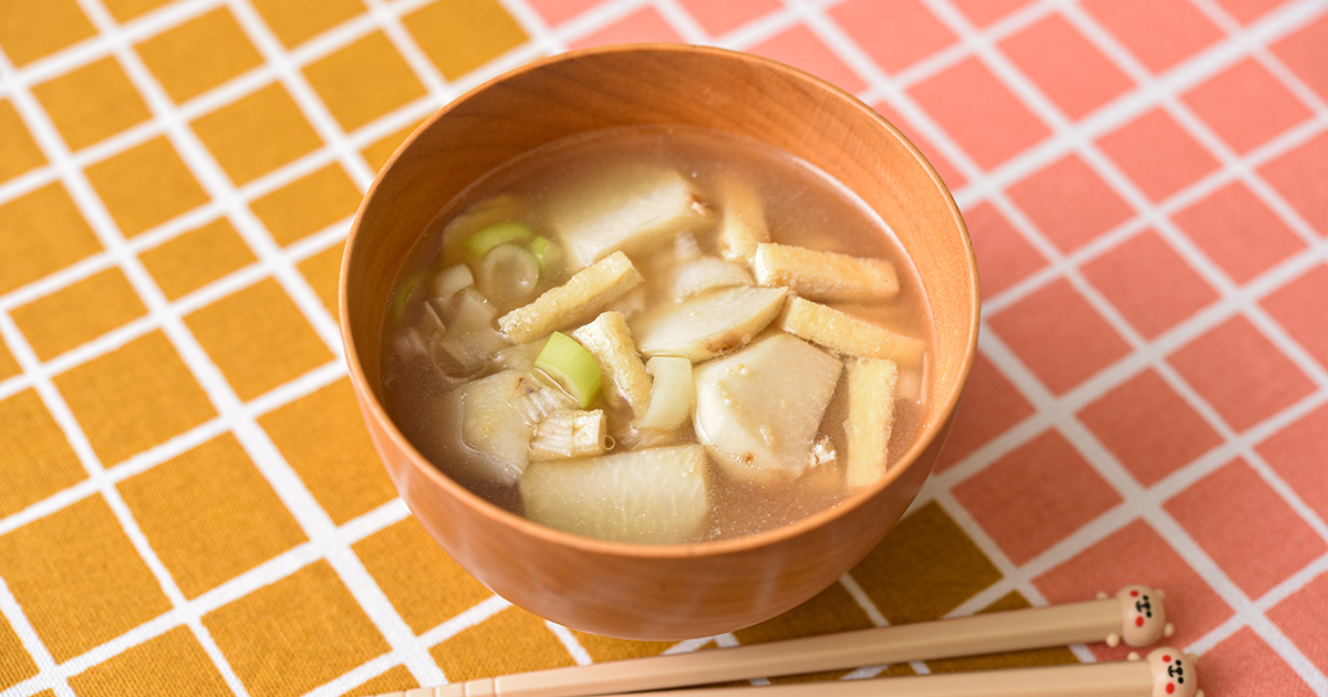 里いもと油揚げのみそ汁 Hapiku ハピク 食育